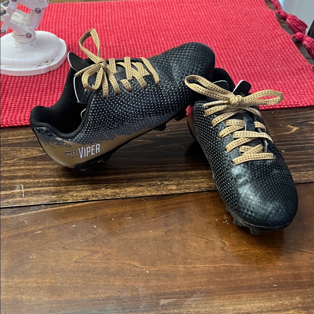 DSG Kids Black and Gold Speed Viper Shoes